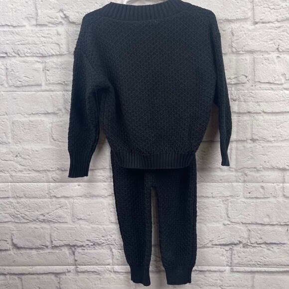 E1064 Alispecials.com 2-piece button-up sweater and pants outfit size 2y - Picture 4 of 6